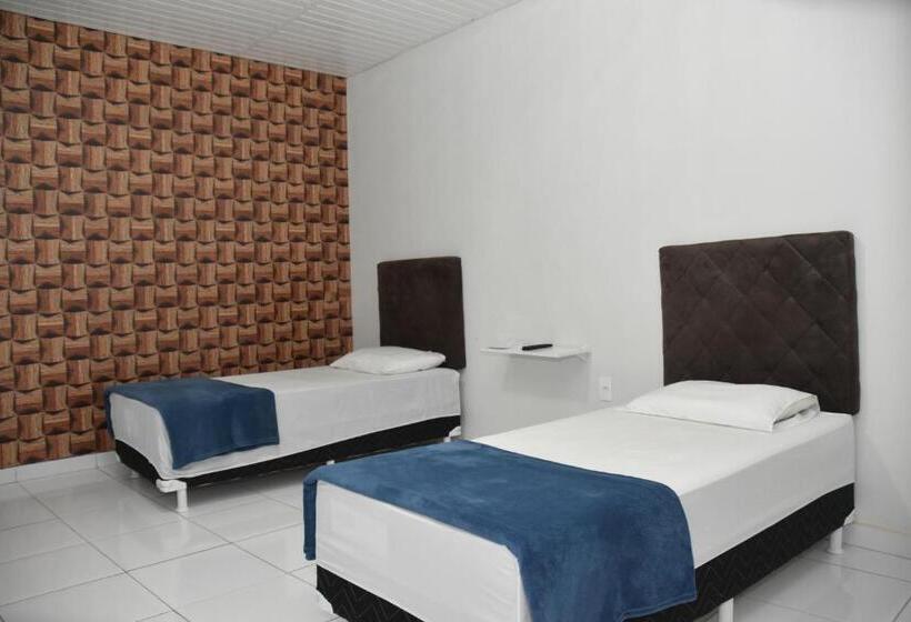 بنسيون Pousada E Posto Amigão