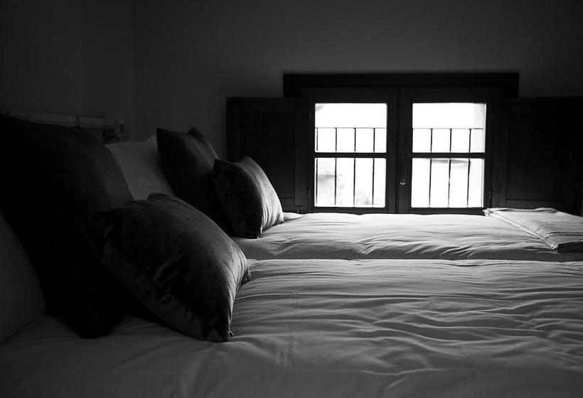 פנסיון Rifugio Alpi Apuane