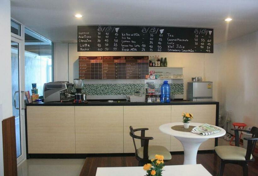 Пансион Sukontha Mansion