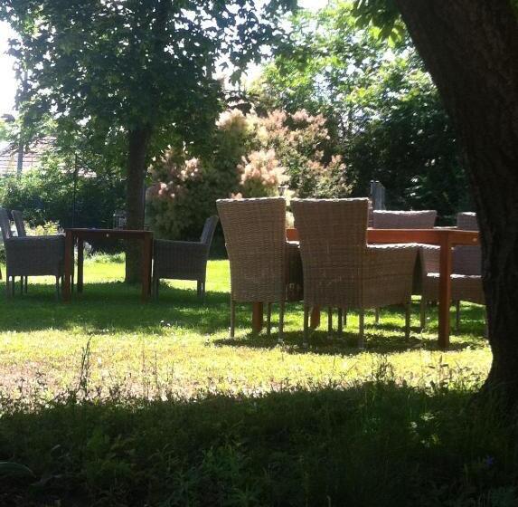 Пансион Sziget23