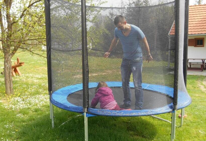 ペンション Vendégmarasztaló Porta