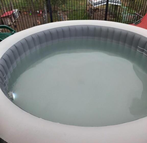 펜션 Vila La Izvorul Putinei