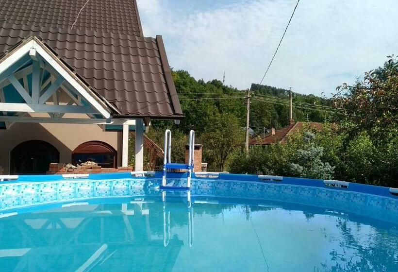 Пансион Vila Slanic