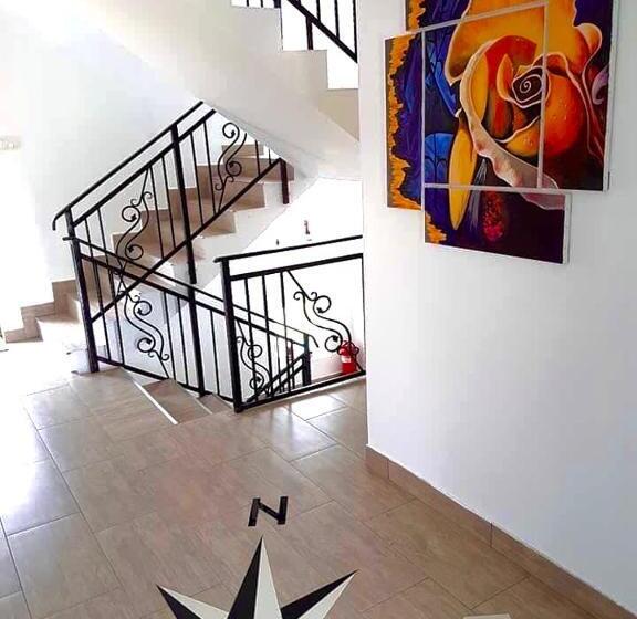 Pensiunea Casa Albă