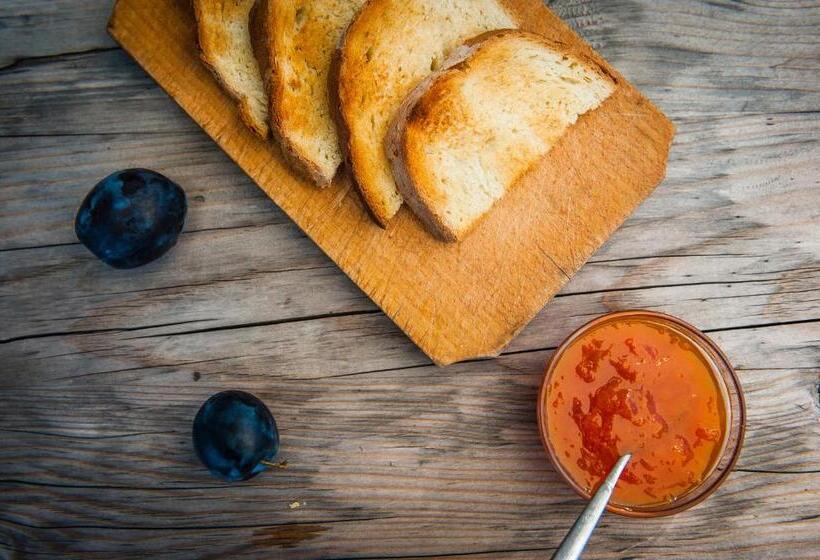 Pensiunea Colt De Rai