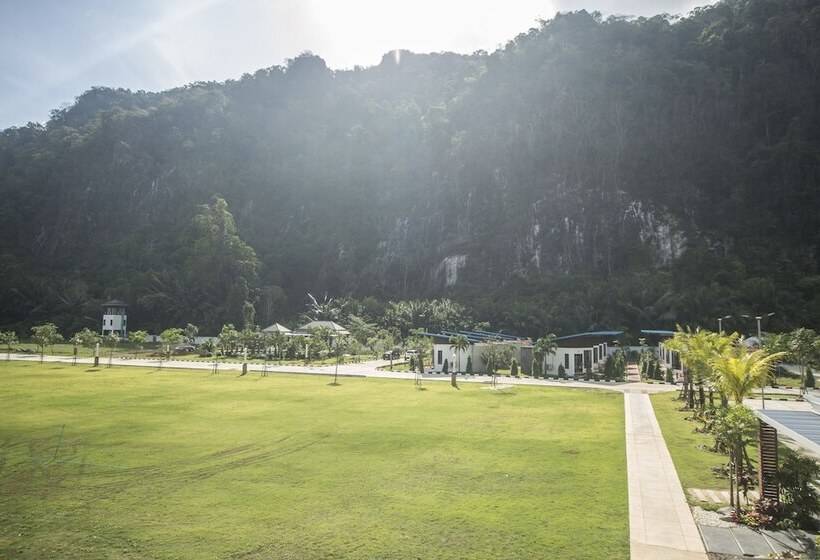 Phuphayot Resort