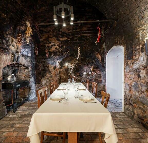 אתר נופש Darovanský Dvůr   Wellness & Golf