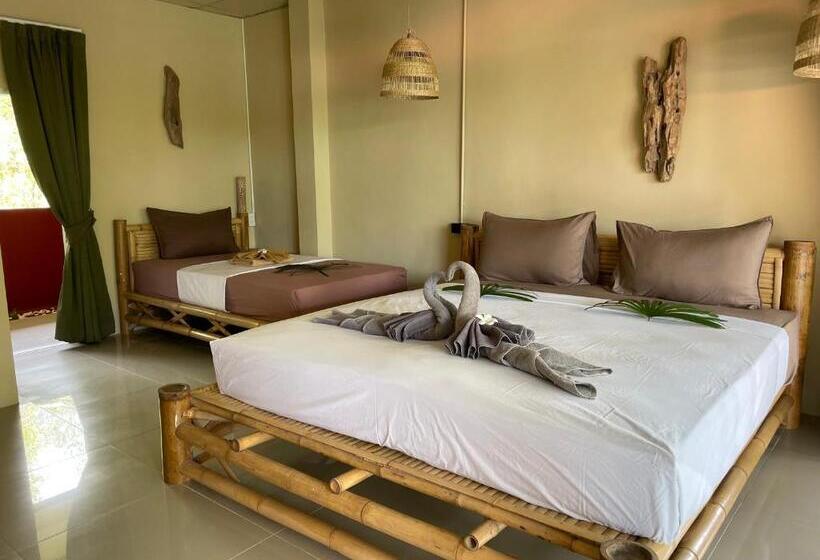 리조트 Mythai Guesthouse