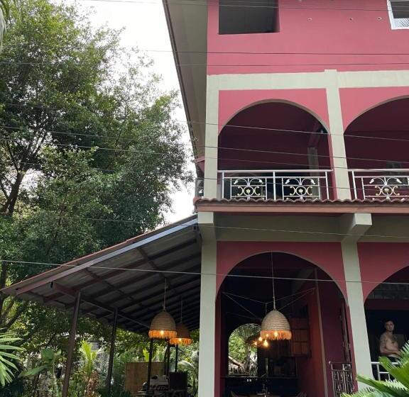리조트 Mythai Guesthouse