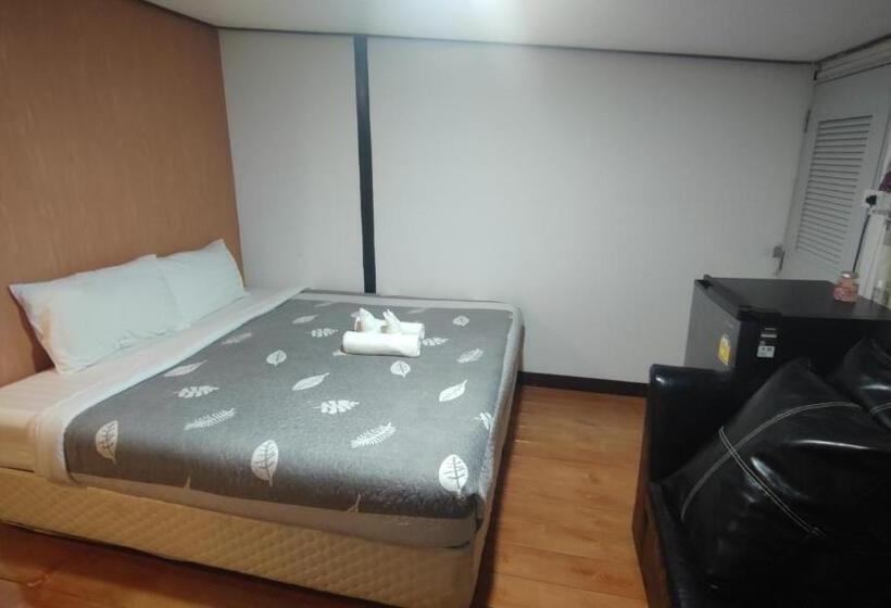 אתר נופש Rai Eingpu