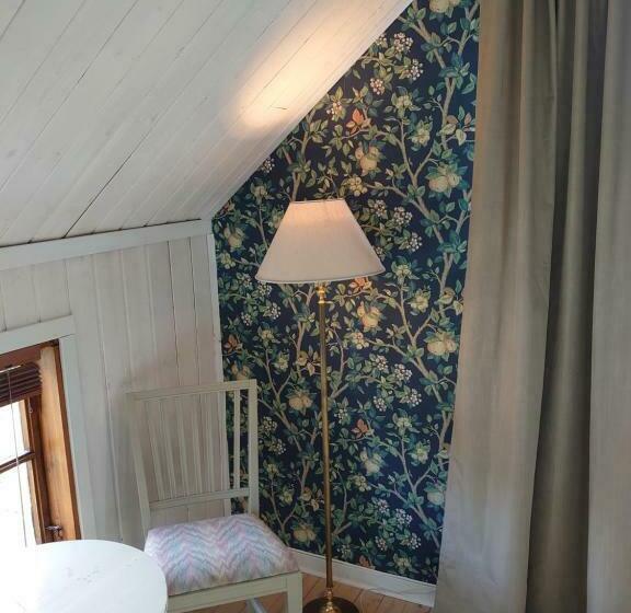 Vandrarhemmet Tallbacka/ängelsberg Hostel