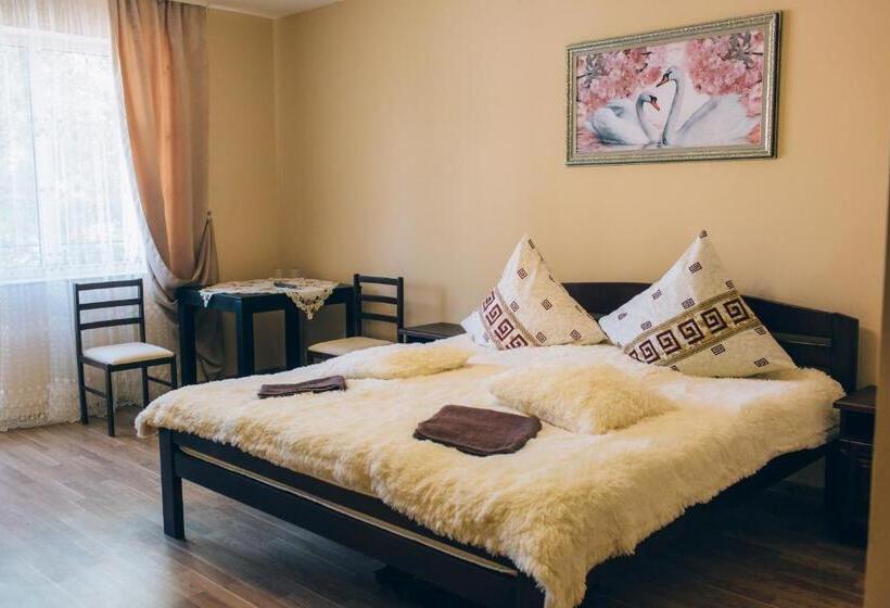 فندق صغير Berizka
