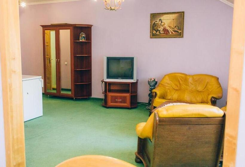 فندق صغير Berizka