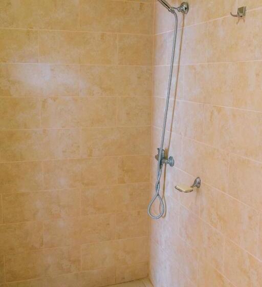 فندق صغير Berizka