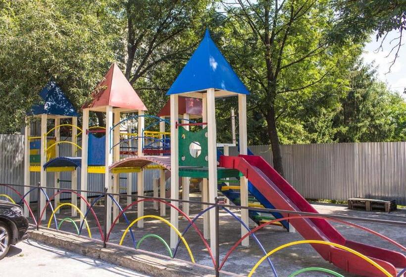 فندق صغير Berizka