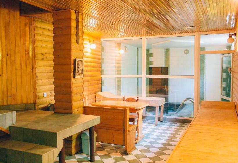 فندق صغير Berizka