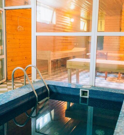 فندق صغير Berizka