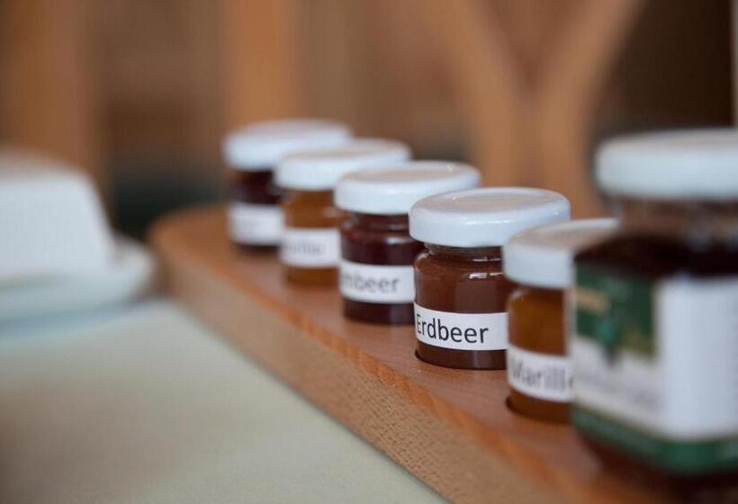 Общежитие Gasthof Mauthner Zum Kirchenwirt