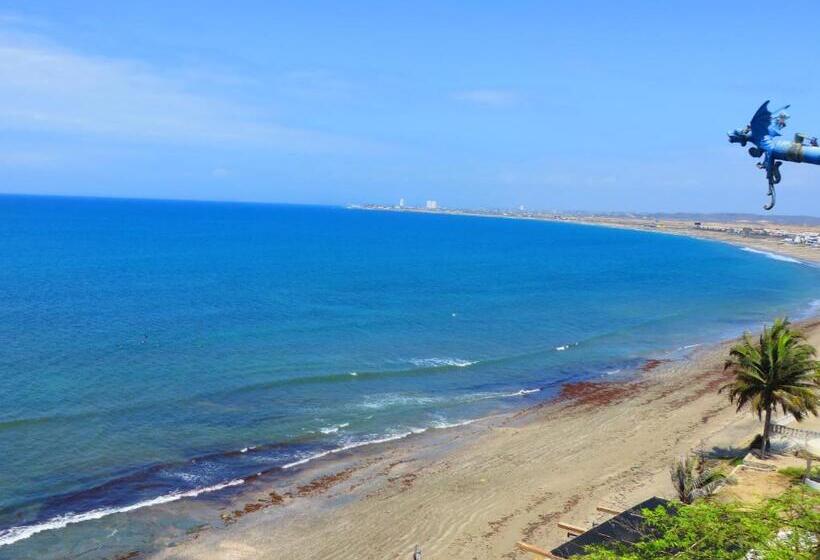 هاستل Hosteria Farallon Dillon