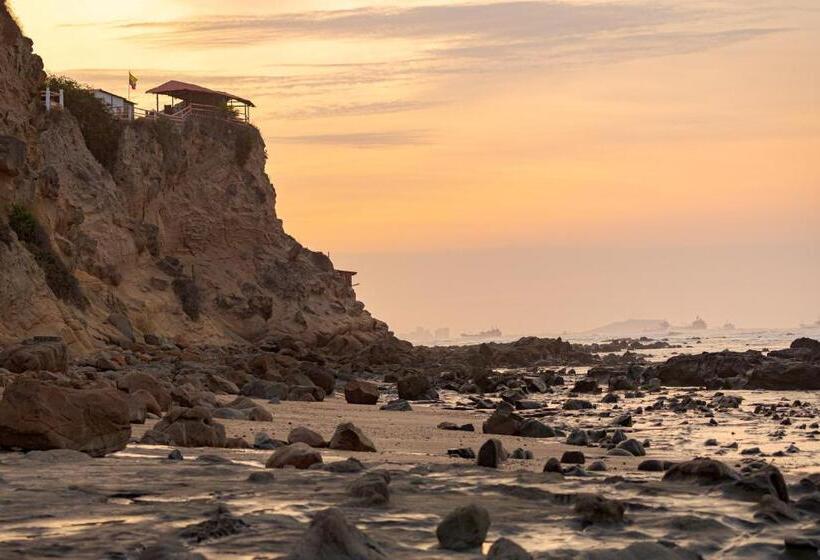 هاستل Hosteria Farallon Dillon