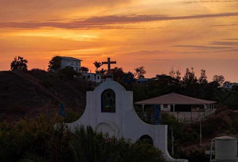 هاستل Hosteria Farallon Dillon