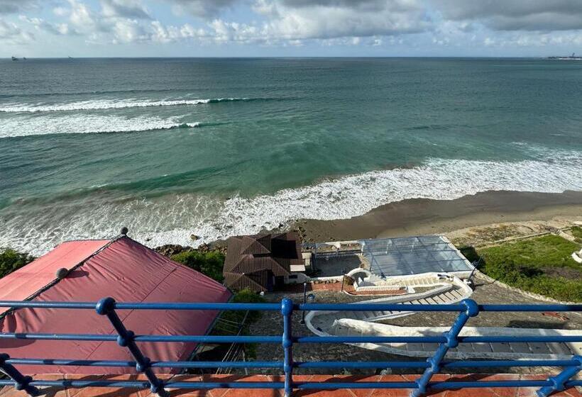 هاستل Hosteria Farallon Dillon