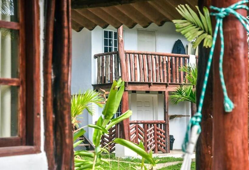 Общежитие La Choza Playa Venao