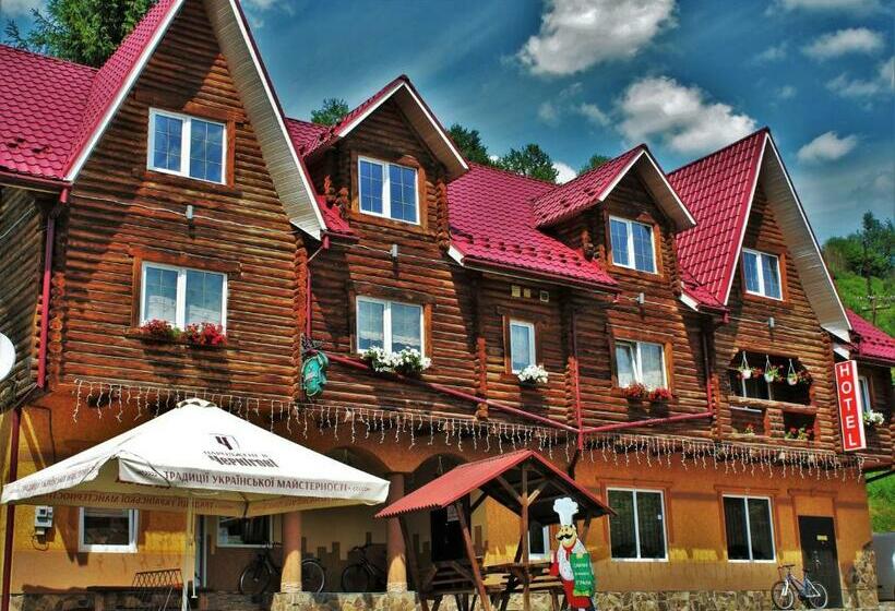 ユースホステル Lian Family Hotel & Restaurant