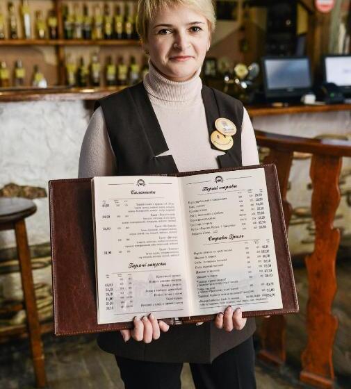 هاستل Nashe Misto Guest House