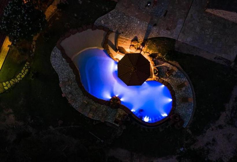 فندق صغير Pousada Araras Pantanal Eco Lodge