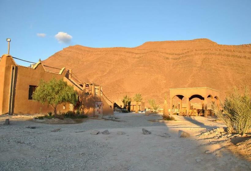 تختخواب و صبحانه Borj Biramane