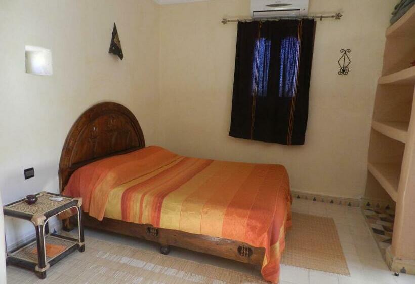 تختخواب و صبحانه Borj Biramane