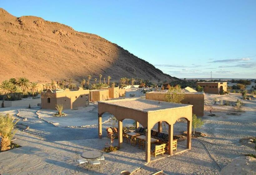 تختخواب و صبحانه Borj Biramane