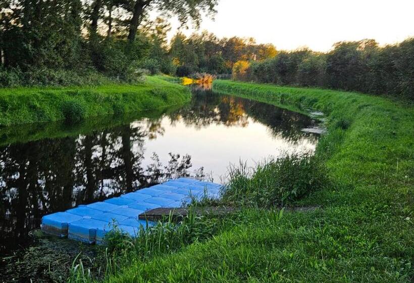 צימר Landgoed De Lavei