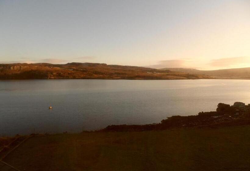 Bed and Breakfast Redwood House