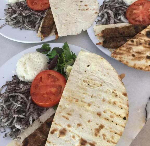 تختخواب و صبحانه Uyku Vadisi