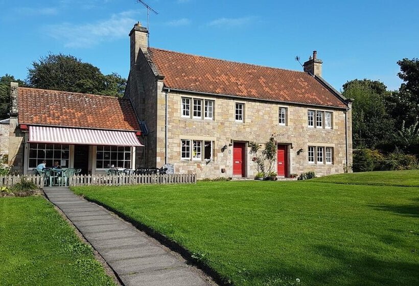 Ford Village Bed & Breakfast