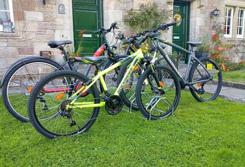 Ford Village Bed & Breakfast