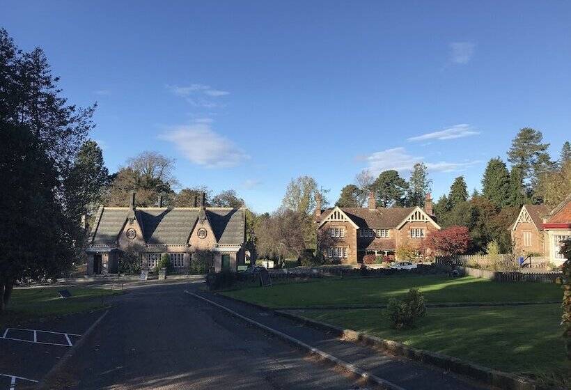 Ford Village Bed & Breakfast