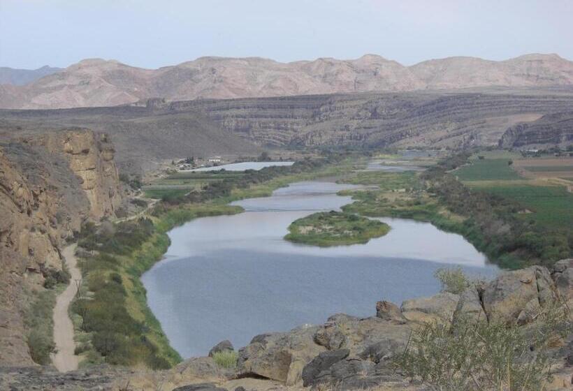 Frontier River Resort