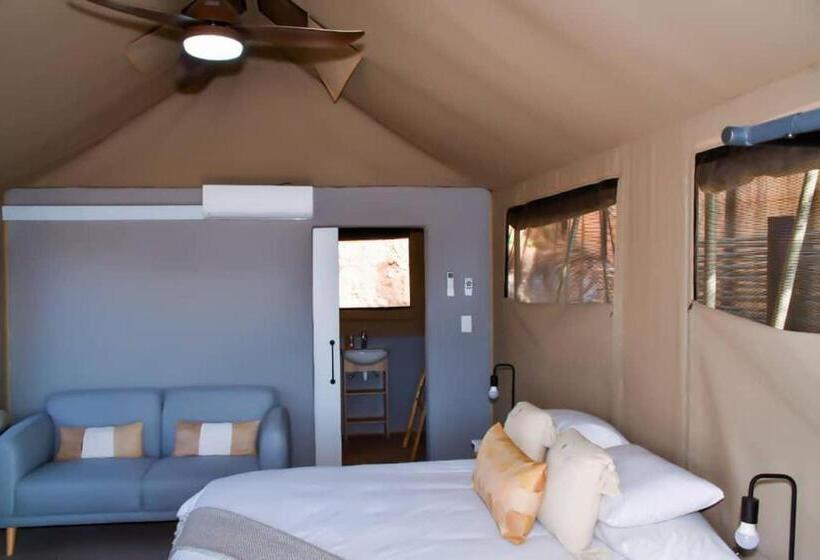 Frontier River Resort