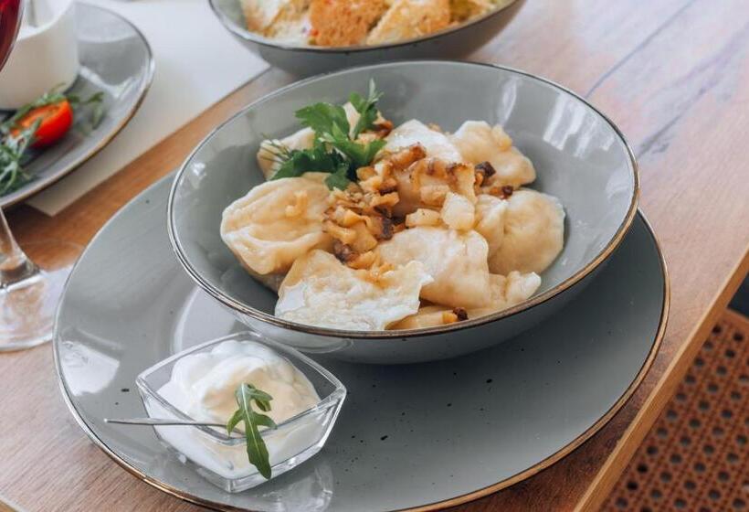 هتل маріна драгобрат