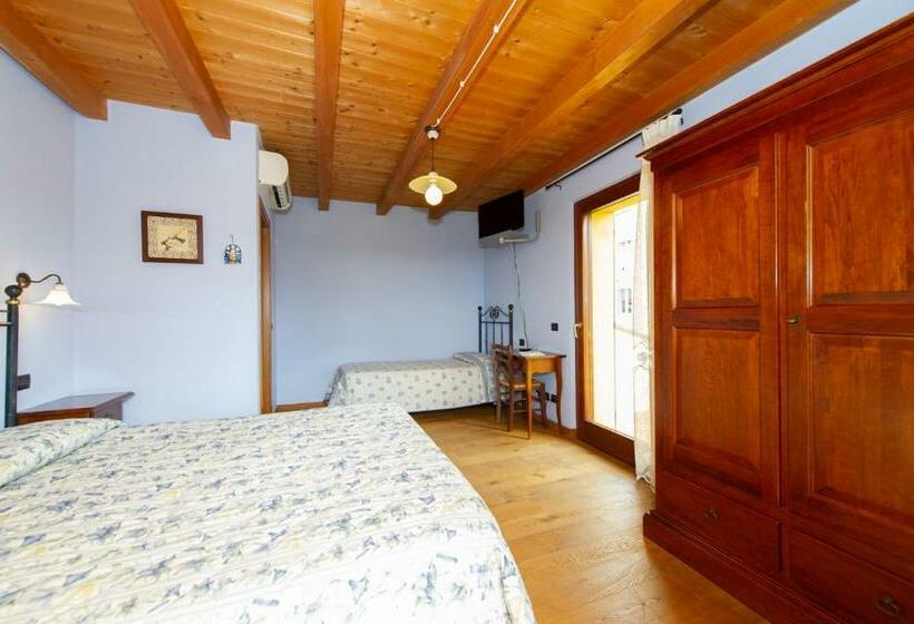 בית מלון כפרי Agriturismo Lis Rosis