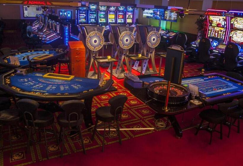 호텔 Casino Admiral Velenice   Gmünd