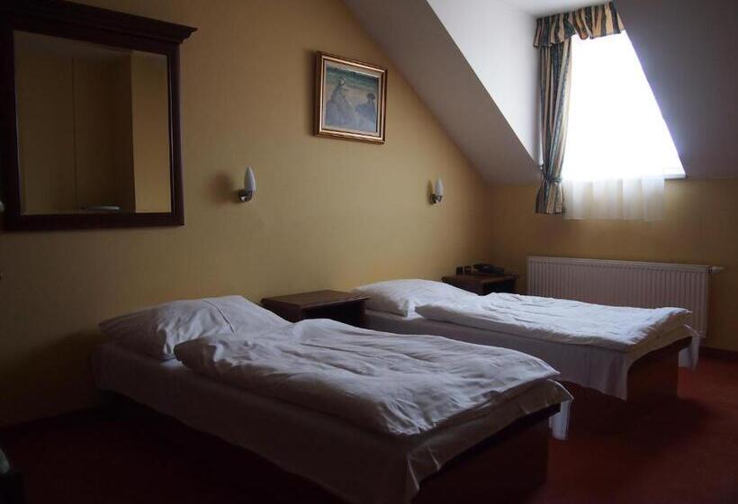 호텔 Casino Admiral Velenice   Gmünd