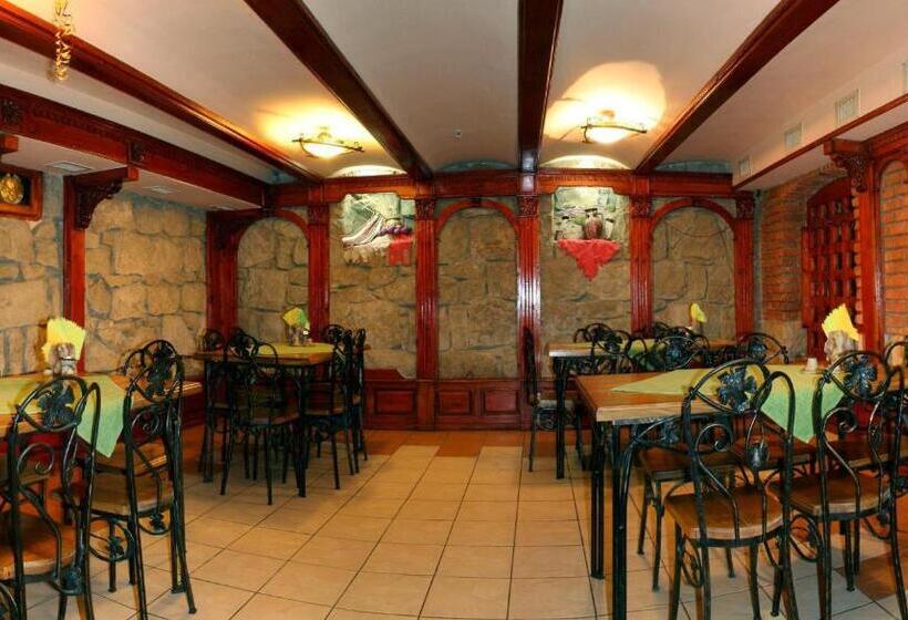 هتل Complex Vivcharyk