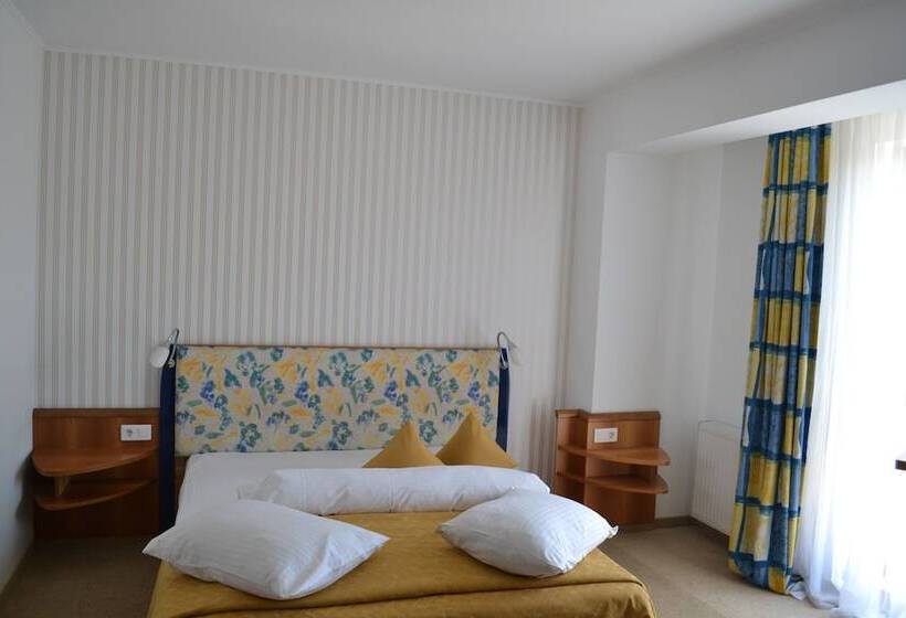 ホテル Doi Taurasi