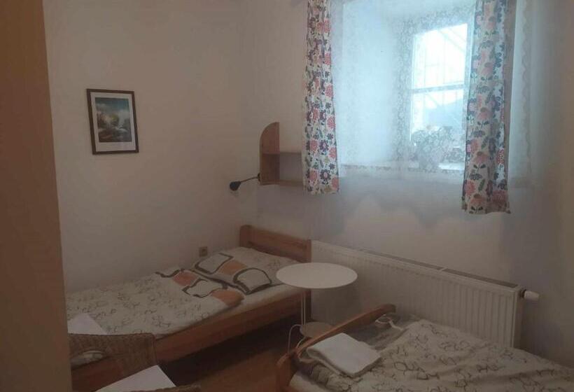 호텔 Ekofarma Bílý Mrak