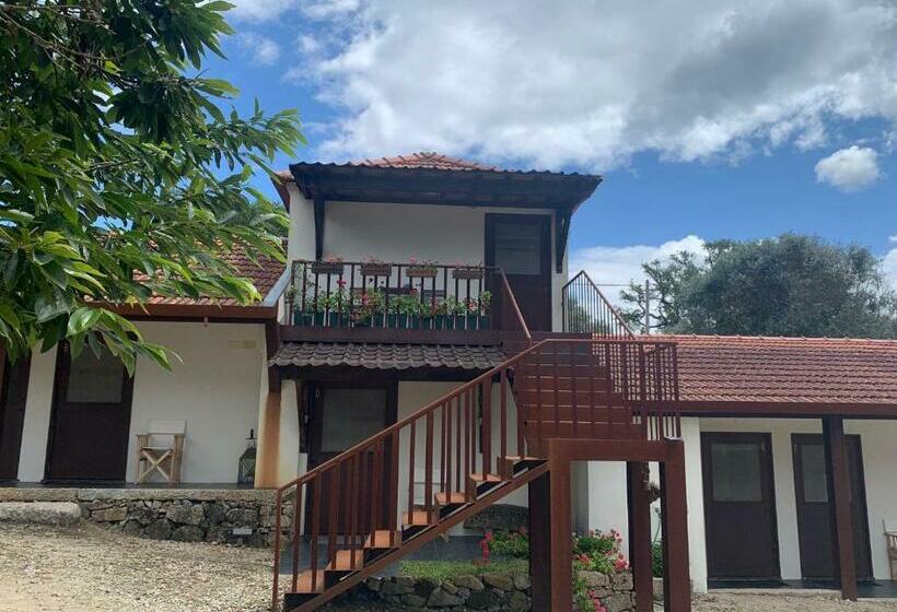 فندق Estabulo De Valinhas