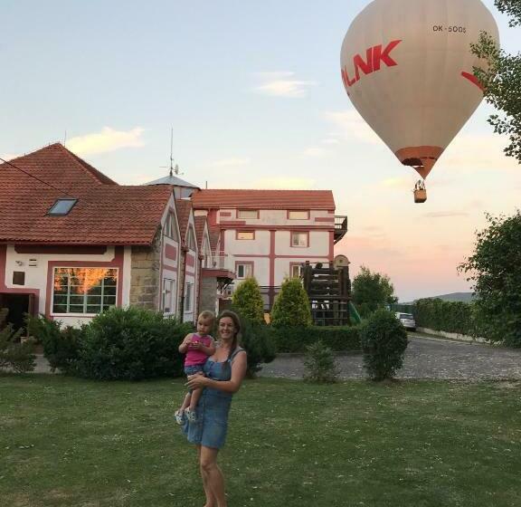 Отель Famozclub